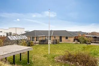 Villa på Skovstjernevænget 13, Nordbyen, 4800 Nykøbing F