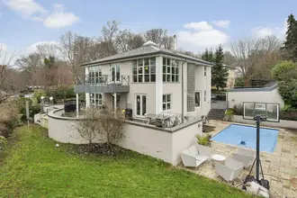 Villa på Slotsvej 84B, 2920 Charlottenlund