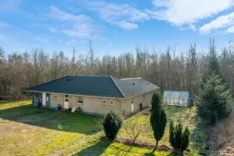 Landejendom på Ribe-Vejle Landevej 61, 6622 Bække