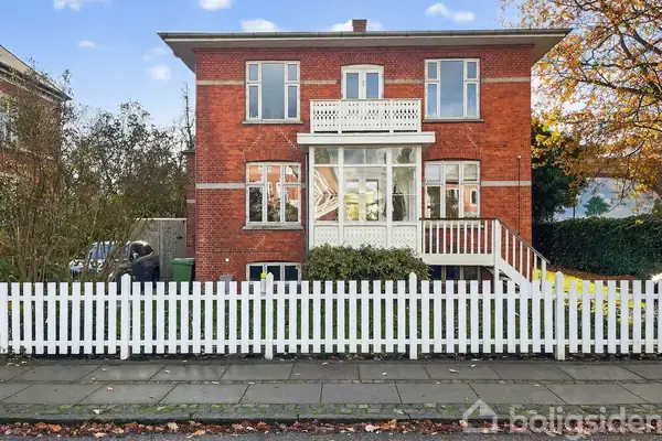 Villalejlighed på Marievej 6, st., 2900 Hellerup