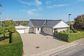 Villa på Enghavevej 14, 7570 Vemb