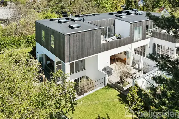 Villa på Vallerødgade 11B, 2960 Rungsted Kyst