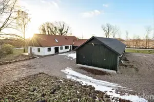 Villa på V. Sneptrupvej 10, 7451 Sunds