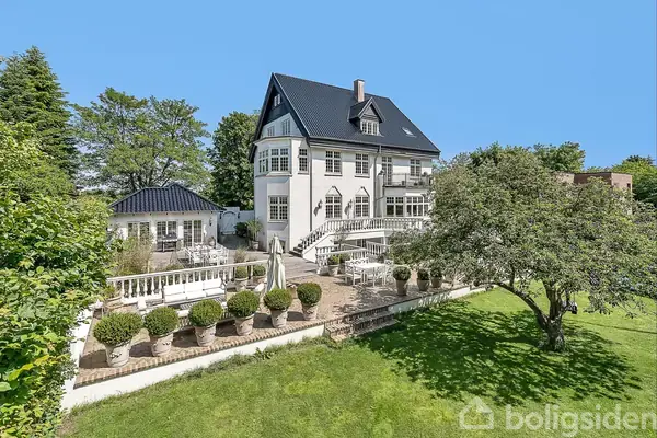 Villa på Rishøjvej 11, 8240 Risskov