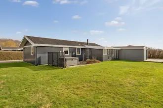 Fritidshus på Bredmaj 49, Rendbjerg, 6320 Egernsund