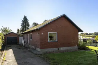 Villa på Fasanvej 11, 6973 Ørnhøj