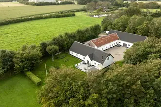 Landejendom på Grønnevej 1, 6851 Janderup Vestj