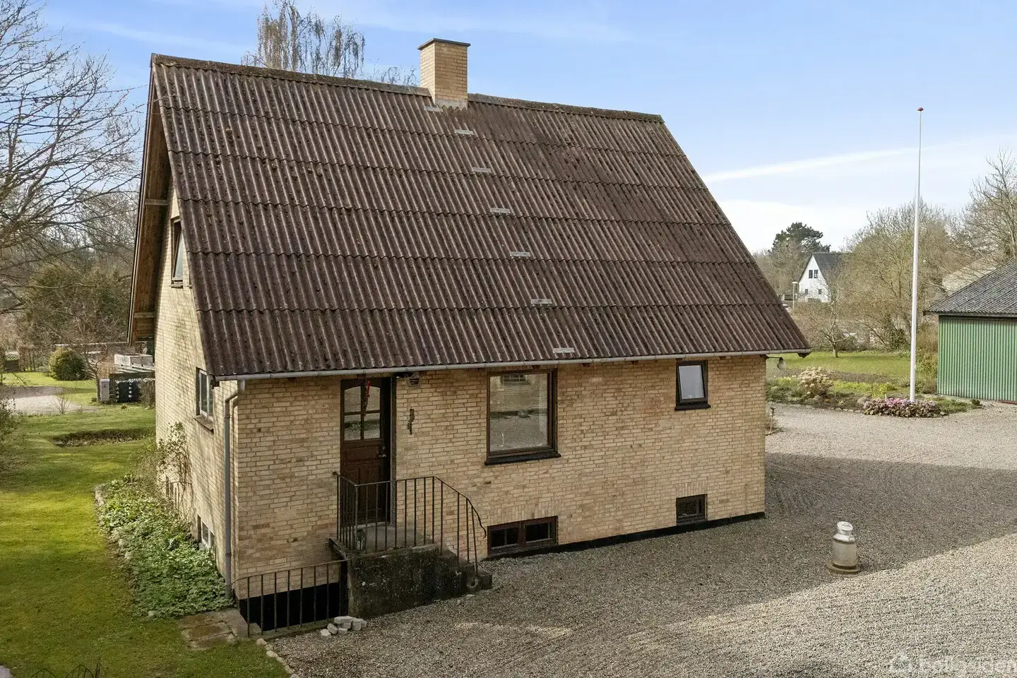 Bynær landejendom på 13,4 ha i naturskønne omgivelser - Visning 2