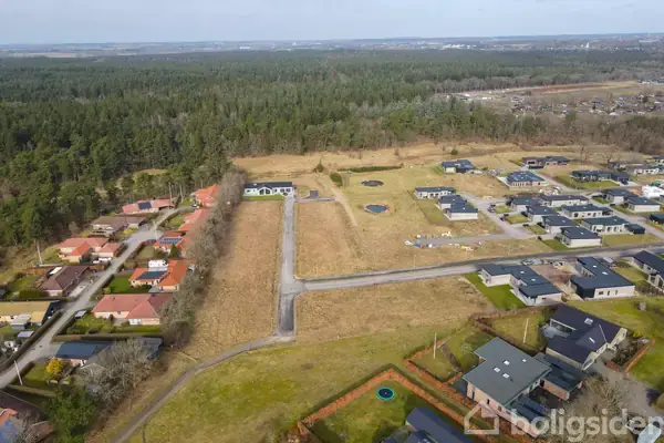 Helårsgrund på Kolbæk Mark 100, 8800 Viborg
