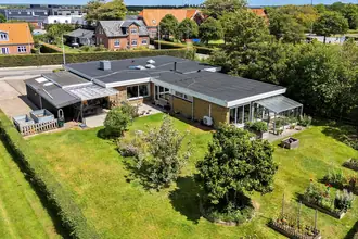Villa på Kirkevej 3, Rindum, 6950 Ringkøbing