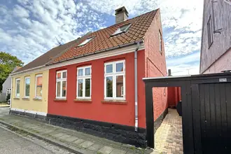 Rækkehus på Skarpegade 22, Rønne, 3700 Rønne
