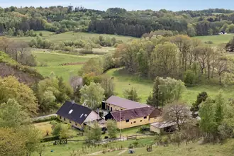 Landejendom på Gl. Kærvej 4, Lyngsbæk, 8400 Ebeltoft