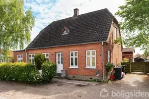 Villa på Karlebyvej 4, 4894 Øster Ulslev