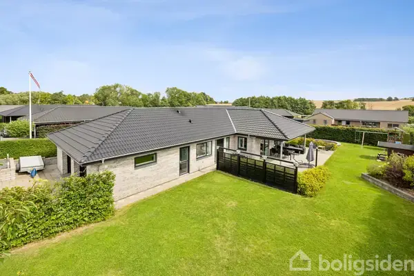 Villa på Ladegårdsparken 59, 8410 Rønde
