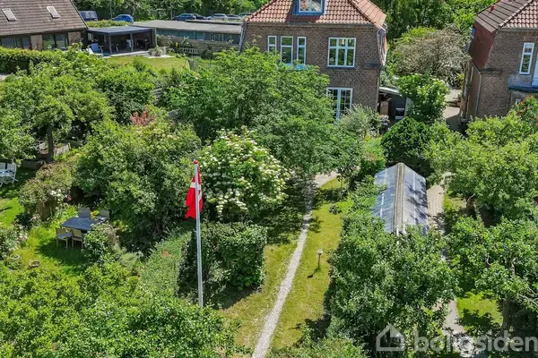 Villalejlighed på Hjortholms Allé 40, 1., 2400 København NV