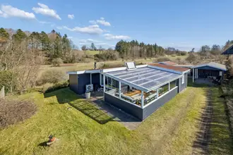 Fritidshus på Nattergalevej 8, Hvalpsund, 9640 Farsø