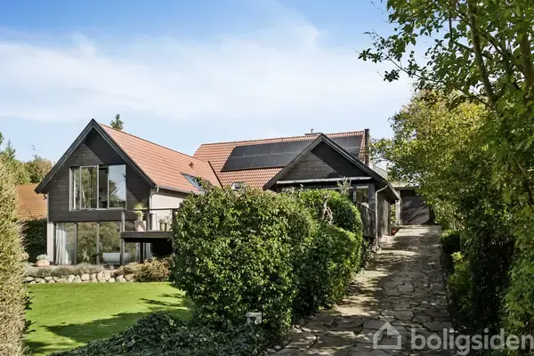 Villa på Valdemarsvej 28, 2960 Rungsted Kyst