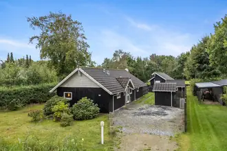 Fritidshus på Tranevej 11, Egense, 9280 Storvorde