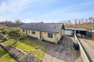 Villa på Esbjergparken 6, 9220 Aalborg Øst