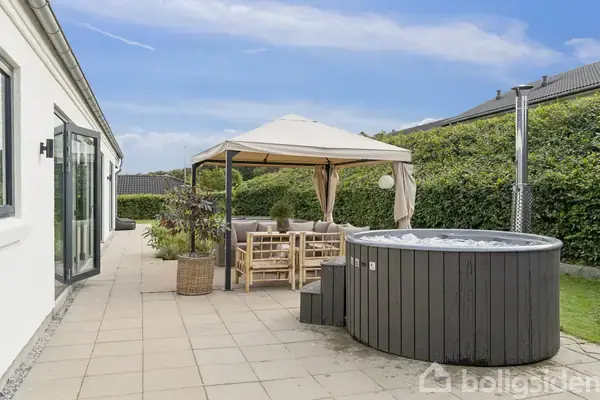 Villa på Fælledparken 17, 8830 Tjele