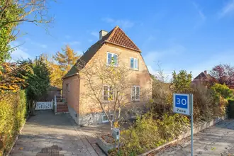 Villa på Egholmvej 8, 2720 Vanløse