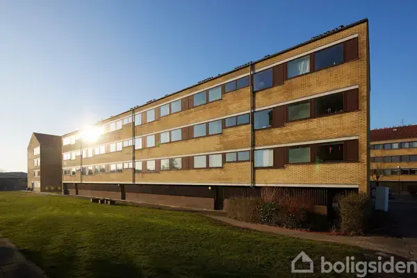 Ejerlejlighed på Rundhøj Allé 129, 1. th., 8270 Højbjerg