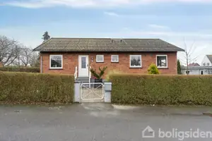 Villa på Jernbanevej 14, 3782 Klemensker