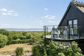 Villa på Strandvejen 49, Sjolte, 4733 Tappernøje