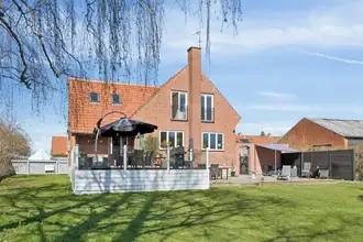 Villa på Strandvangsvej 2, 2650 Hvidovre