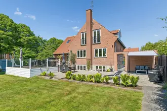 Villa på Strandvangsvej 2, 2650 Hvidovre