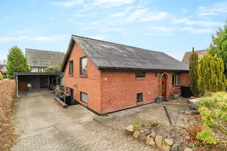 Villa på Banealle 7, 8450 Hammel