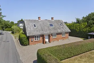 Villa på Vormark Bygade 48+50, Vormark, 5874