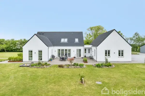 Landejendom på Revelhøjvej 13, 8200 Aarhus N