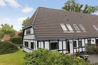 Rækkehus på Hjallesegade 29A, Hjallese, 5260 Odense S