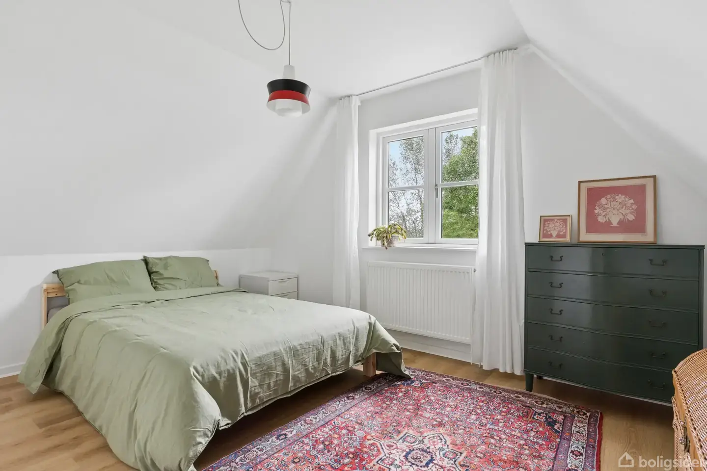 Flot renoveret ejendom i grønne omgivelser med mulighed for flexbolig - Visning 4