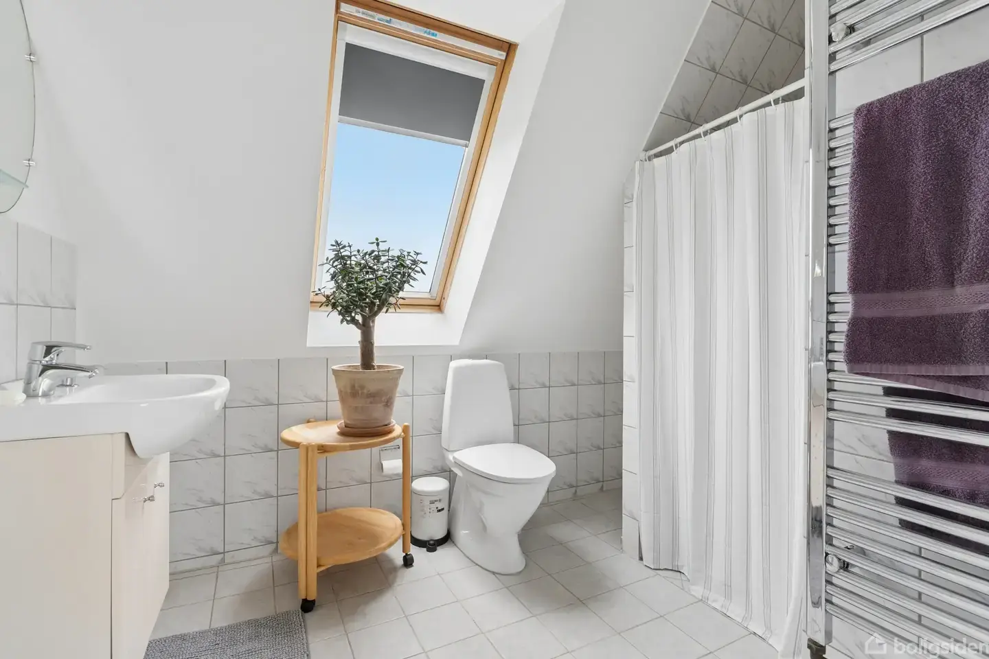 Flot renoveret ejendom i grønne omgivelser med mulighed for flexbolig - Visning 5
