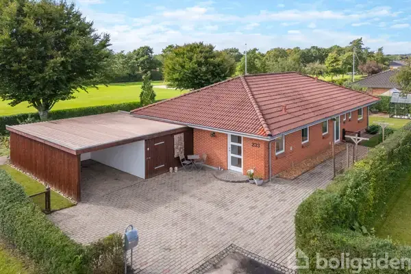 Villa på Møllegaarden 233, 6933 Kibæk