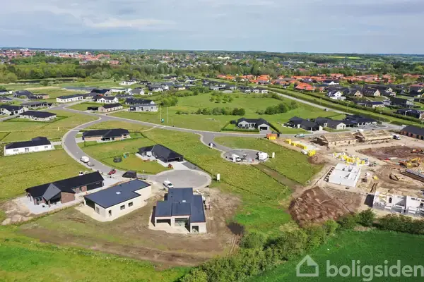 Helårsgrund på Tvebjergvej 138, 9600 Aars