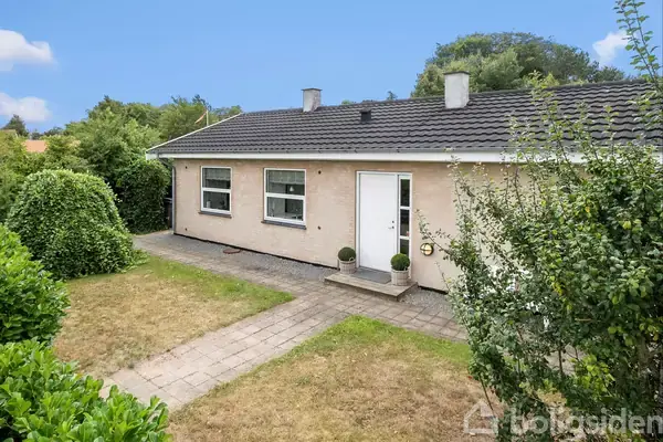Villa på Rønnebærvej 27, 3400 Hillerød