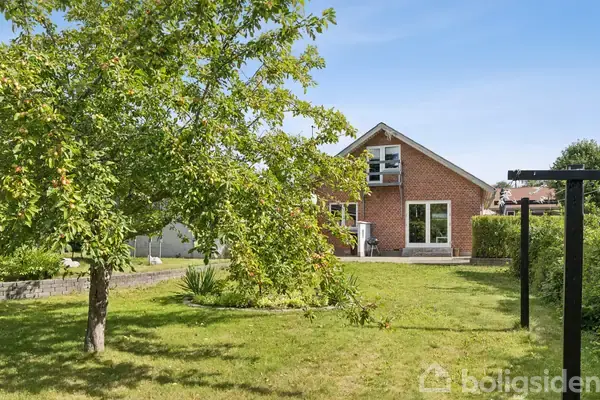 Villa på Ålykkevej 1A, 8600 Silkeborg