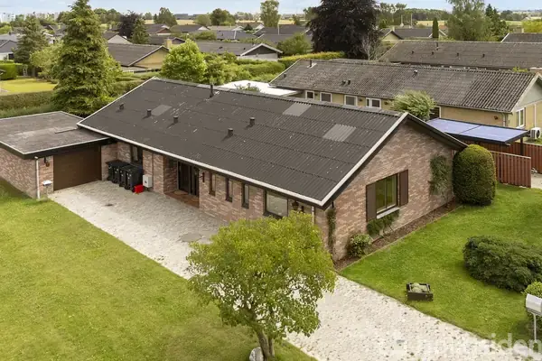 Villa på Osebergvej 1, 3650 Ølstykke