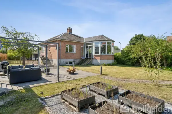 Villa på Ulsevej 2, 2650 Hvidovre