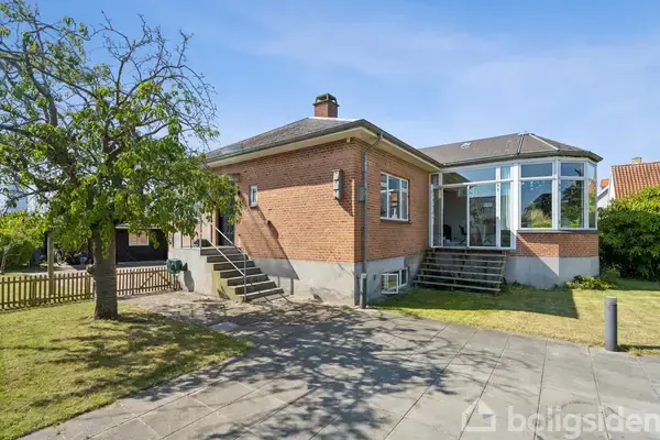 Villa på Ulsevej 2, 2650 Hvidovre