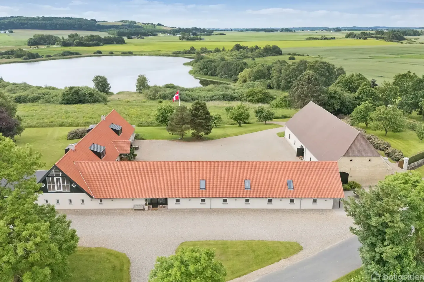 Landejendom på Dallerupvej 5, 8781 Stenderup