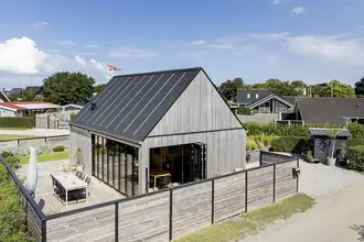 Fritidshus på Åvej 16, Varbjerg Strand, 5464