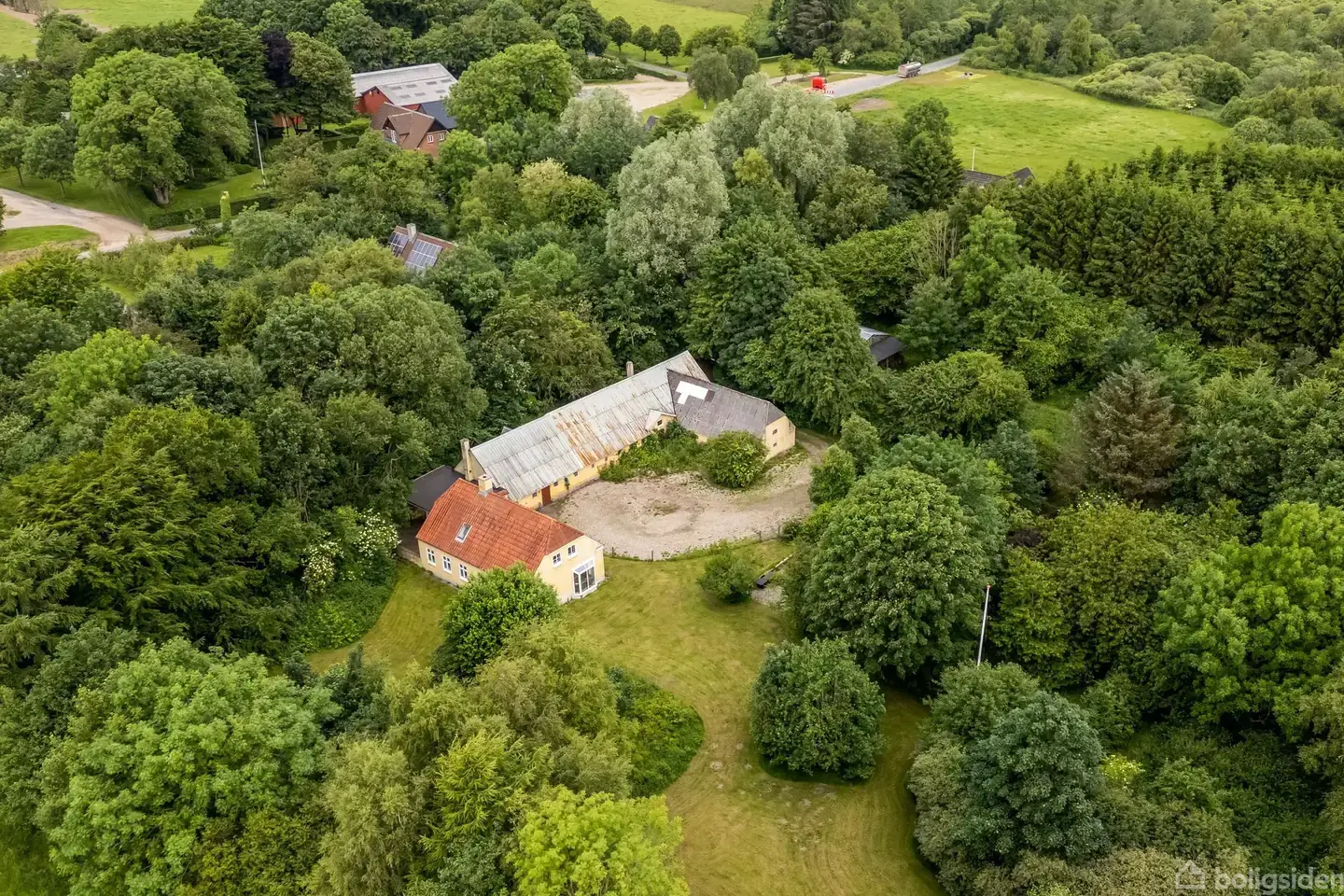 Landejendom på Abildhedevej 8, 6800 Varde