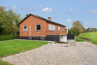 Villa på Ugebjergvej 20, Svenstrup, 6430 Nordborg