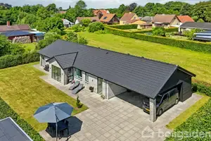 Villa på Skærskovvej 23, 8600 Silkeborg
