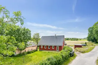 Villa på Holtbakkevej 7, Albøge, 8570 Trustrup