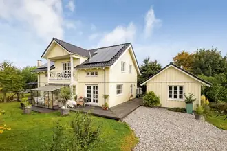 Villa på Rønnevænget 8, 5883 Oure